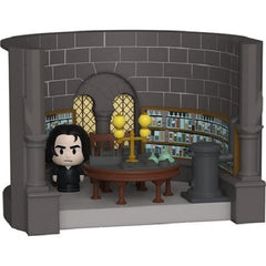 Harry Potter Mini Moments Diorama Playset – Professor Snape (UPC: 889698573610)-2