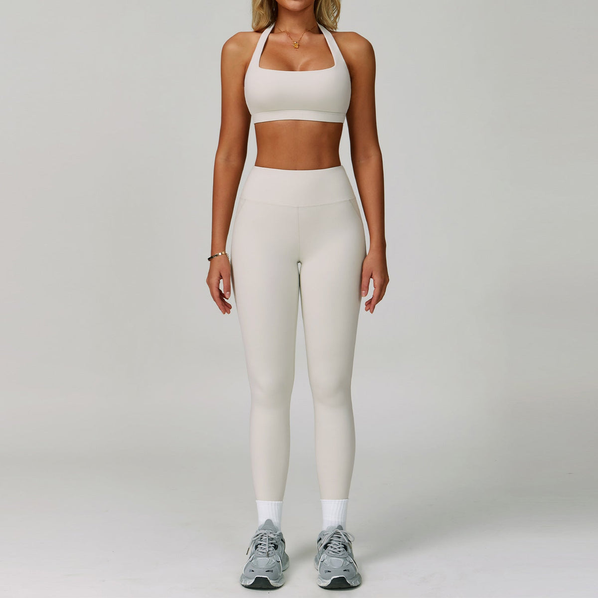 Women’s Backless Halter Yoga Workout Set – Tight-Fit Quick-Dry Activewear-9