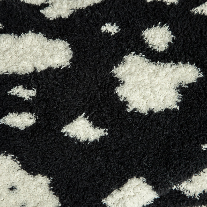 Tap Shoe & Baby's Breath Cow Print Extended Throw-7
