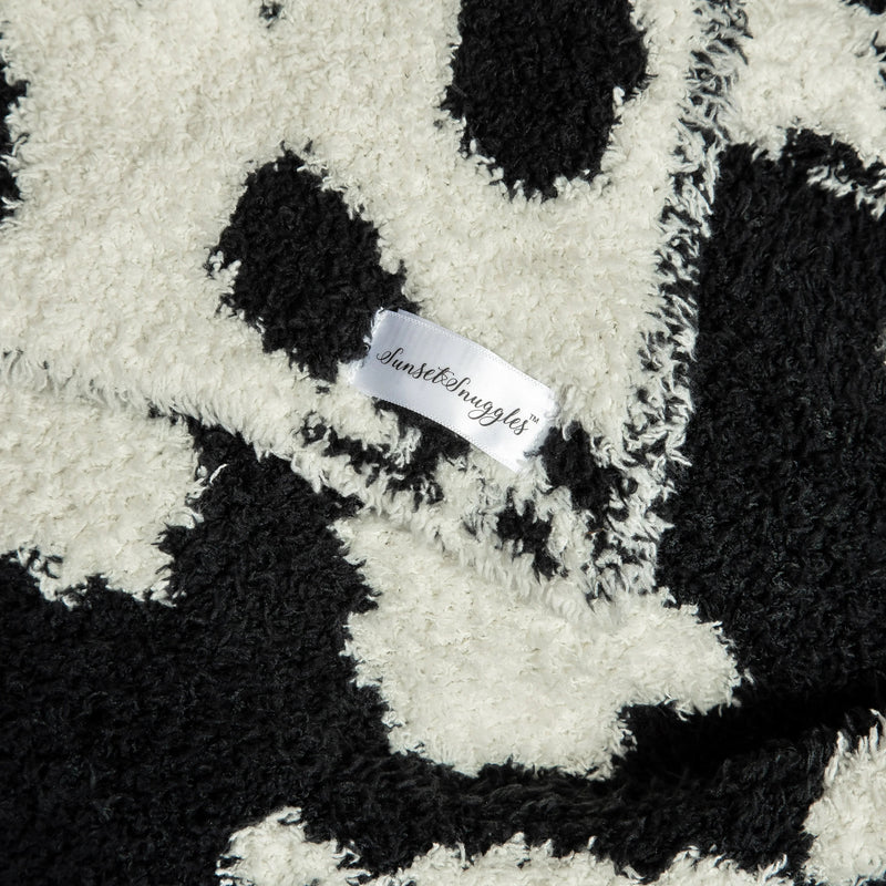 Tap Shoe & Baby's Breath Cow Print Extended Throw-8
