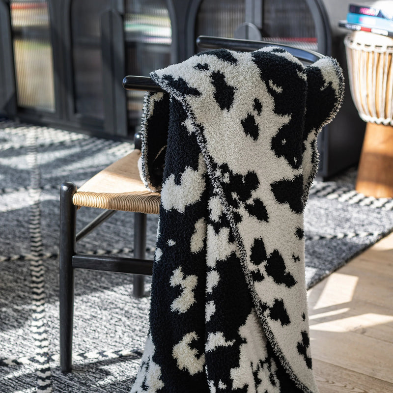 Tap Shoe & Baby's Breath Cow Print Extended Throw-11