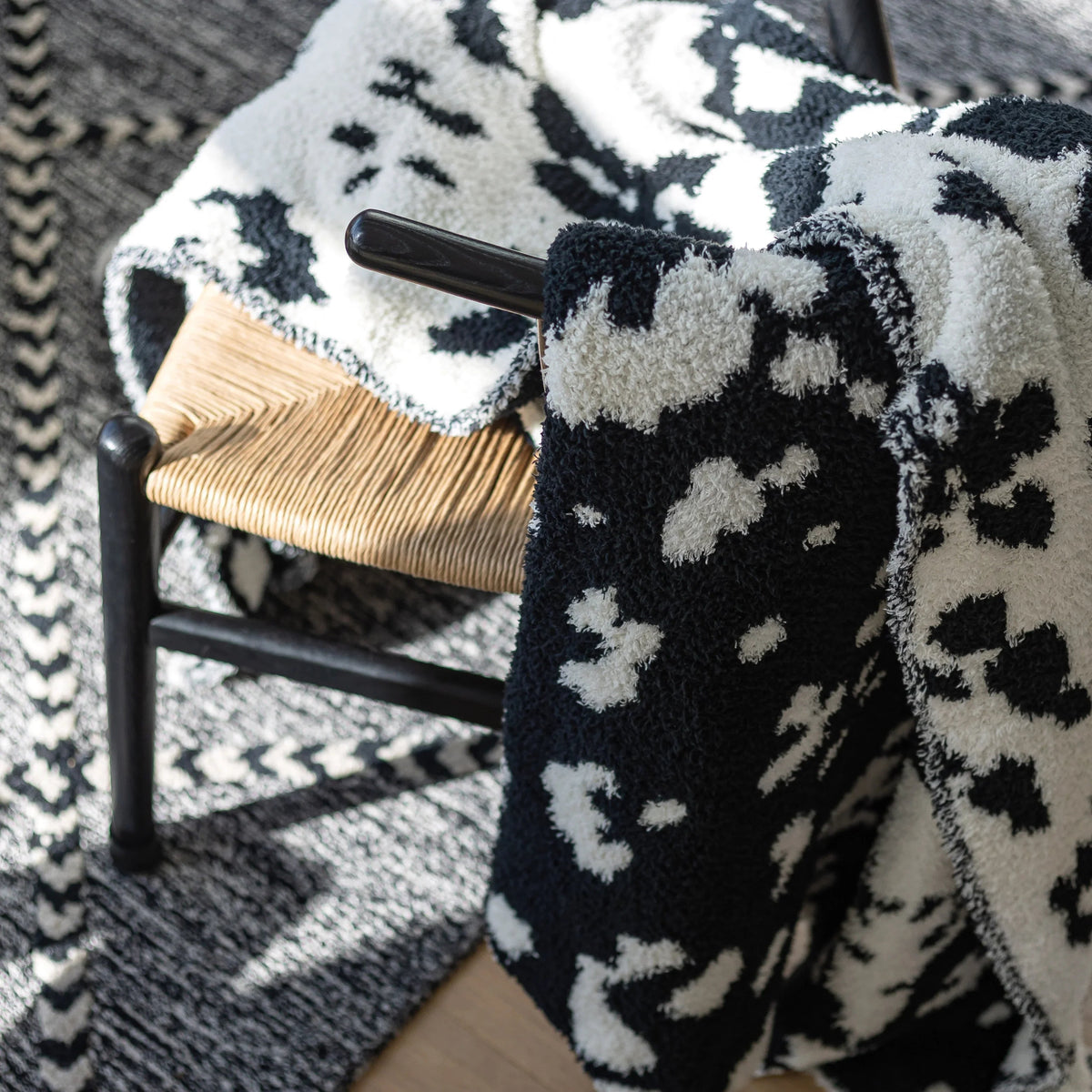 Tap Shoe & Baby's Breath Cow Print Extended Throw-12