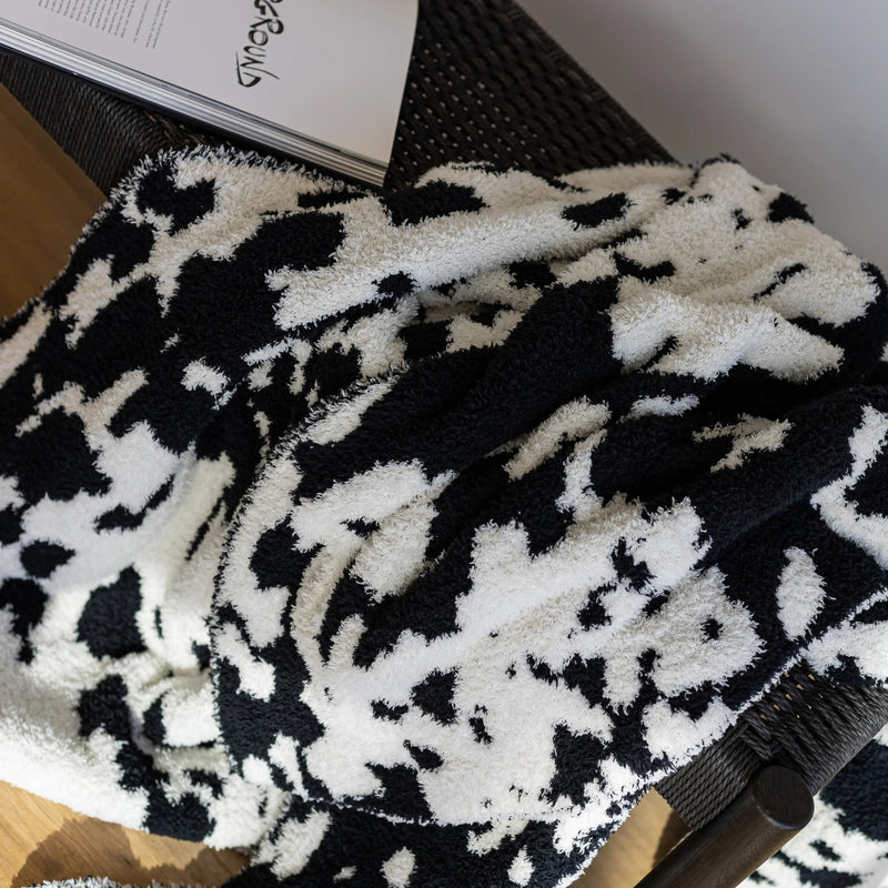 Tap Shoe & Baby's Breath Cow Print Extended Throw-4