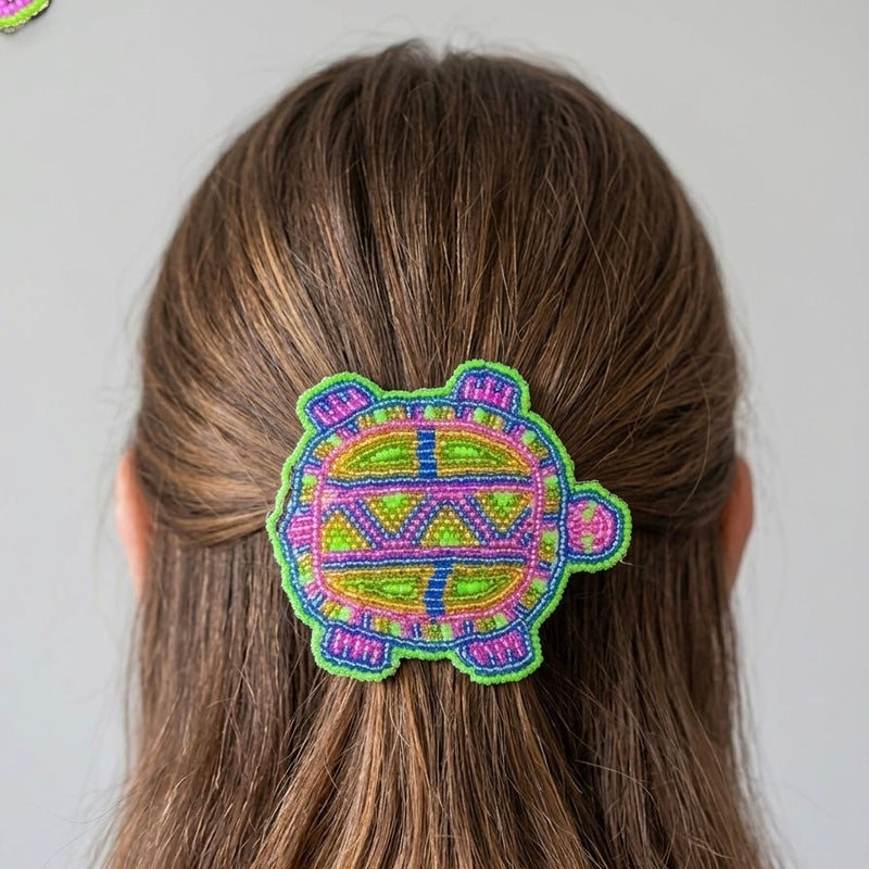 Beaded turtle Barrette Green accent-3