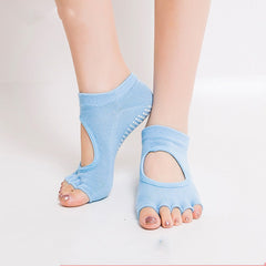 Sports Yoga Toe-Separating Fitness Socks – Non-Slip Performance Socks-5