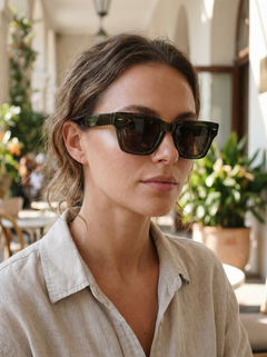 Boléro Knox — Bold Classic Square Sunglasses-9