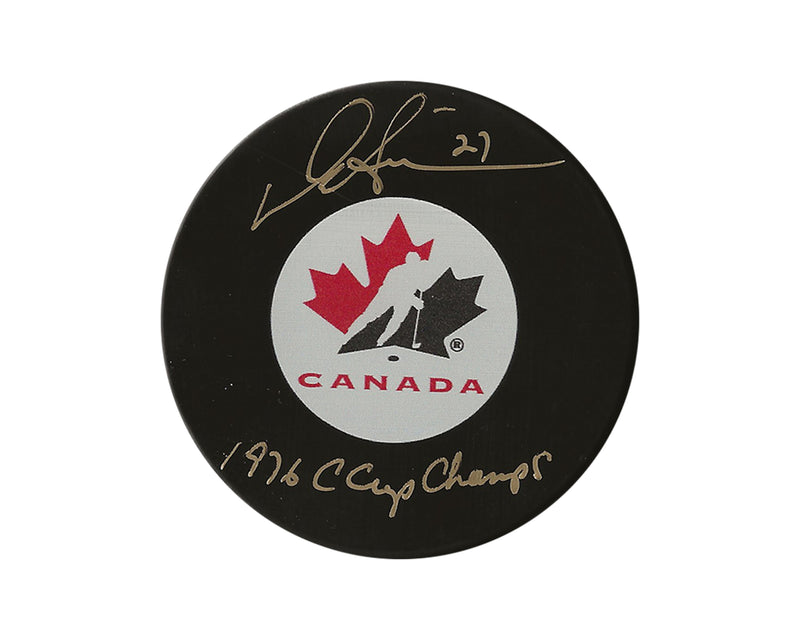 Palet Darryl Sittler autographié Équipe Canada, modèle autographié, inscrit « 1976 C Cup Champs »-1