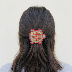 Beaded turtle Barrette Red accent-4