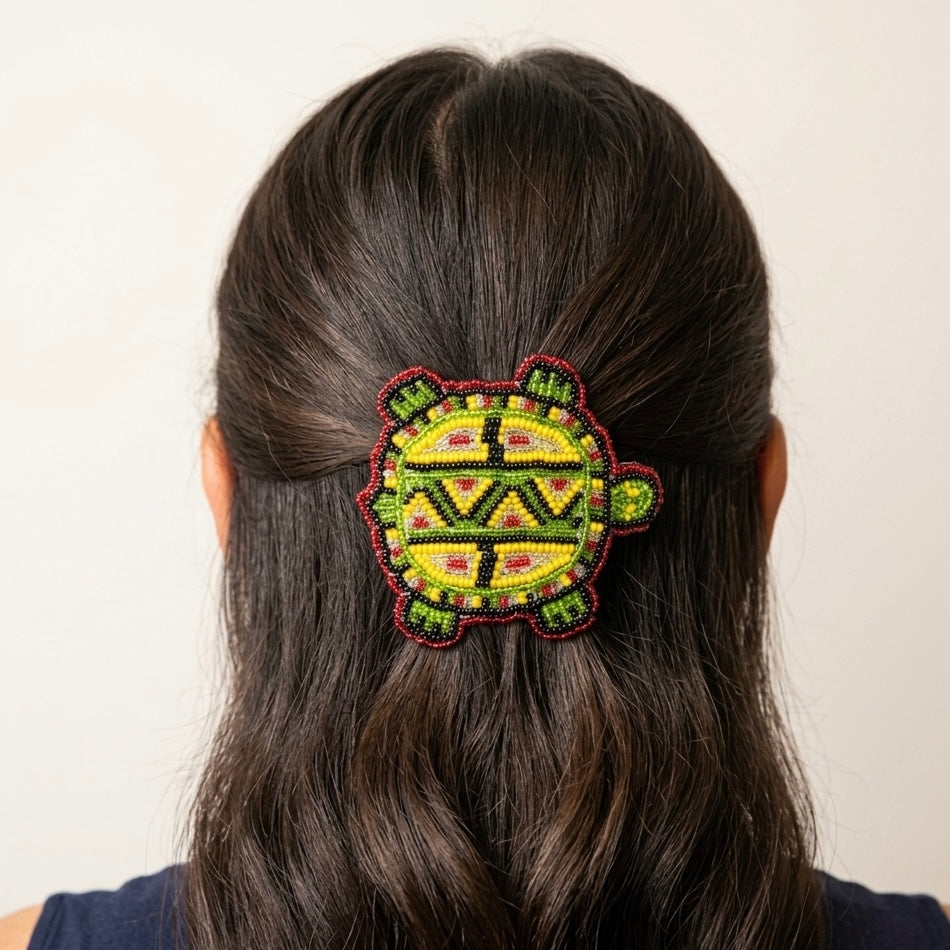 Beaded turtle Barrette Green accent-4