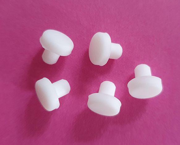 5 Spare Buttons For Magnetic Stencil Colour Set-1