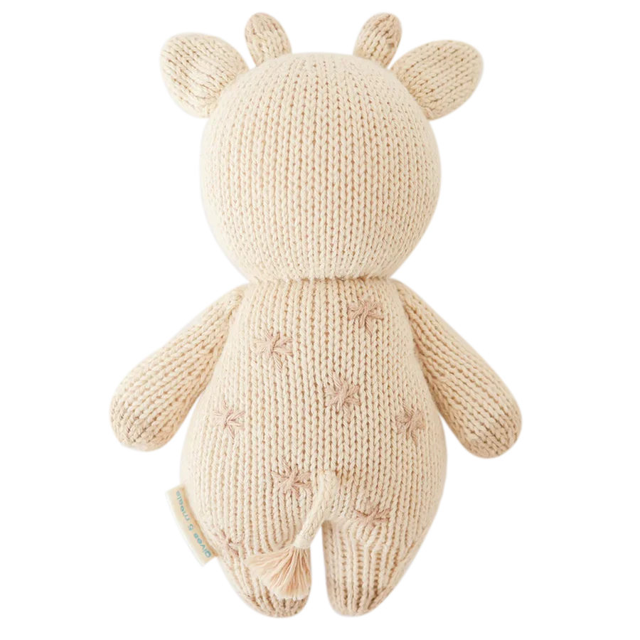 Baby giraffe | Cuddle + Kind-2