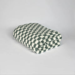 Baby's Breath & Forest Green Check Print Throw-5
