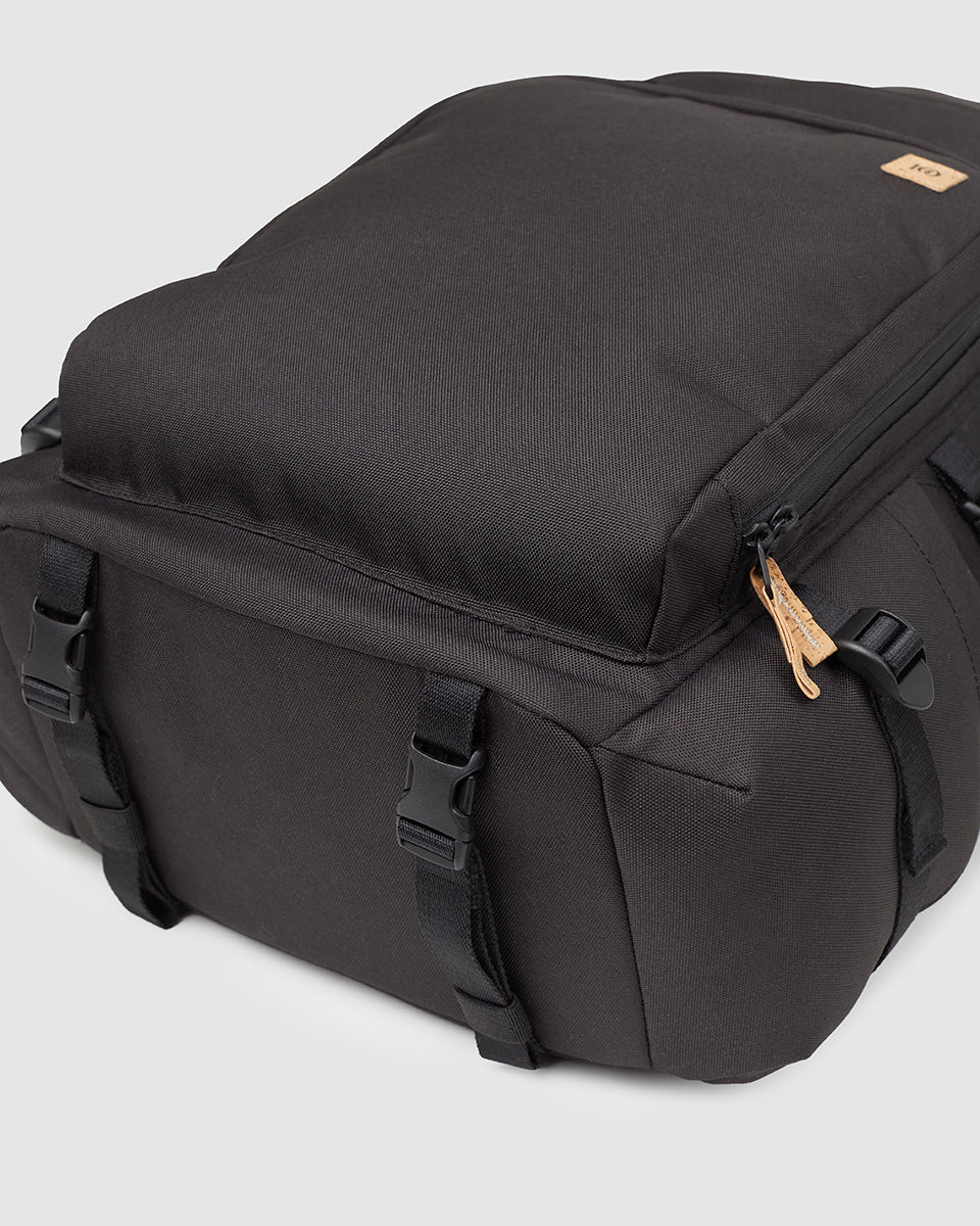 Mobius 35L Backpack-9