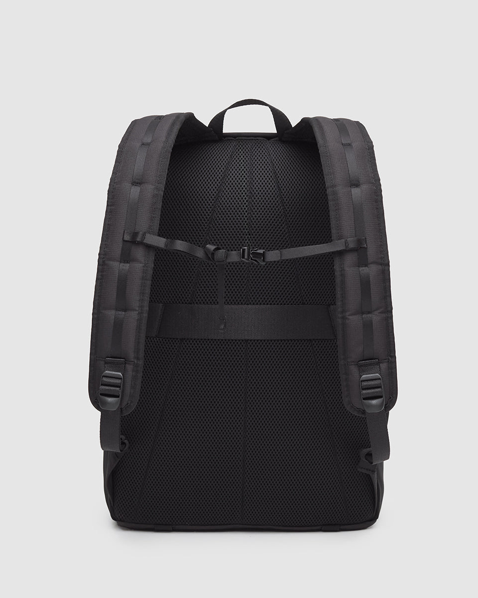 Bayview 25L Backpack-2
