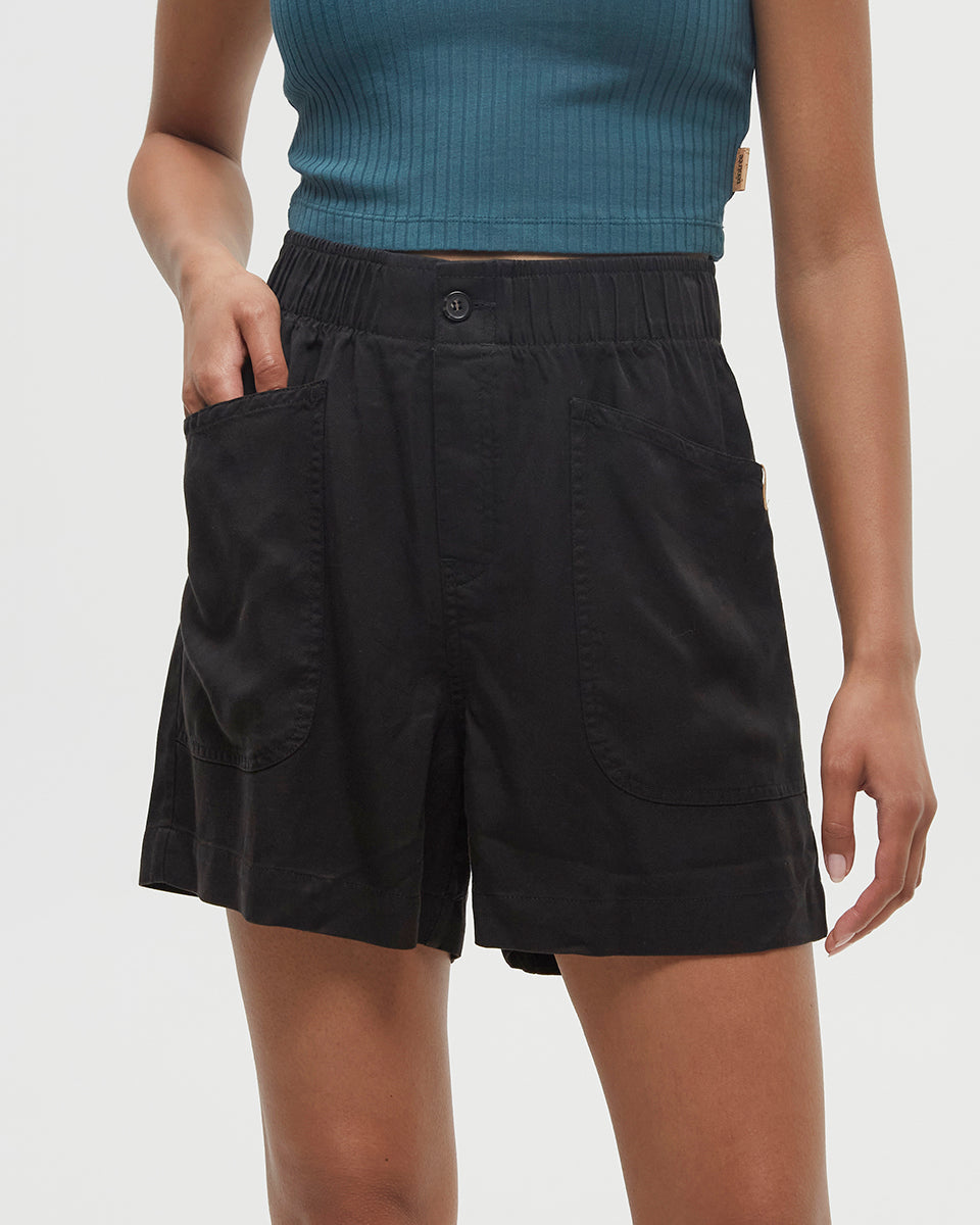 Cascades Short-4