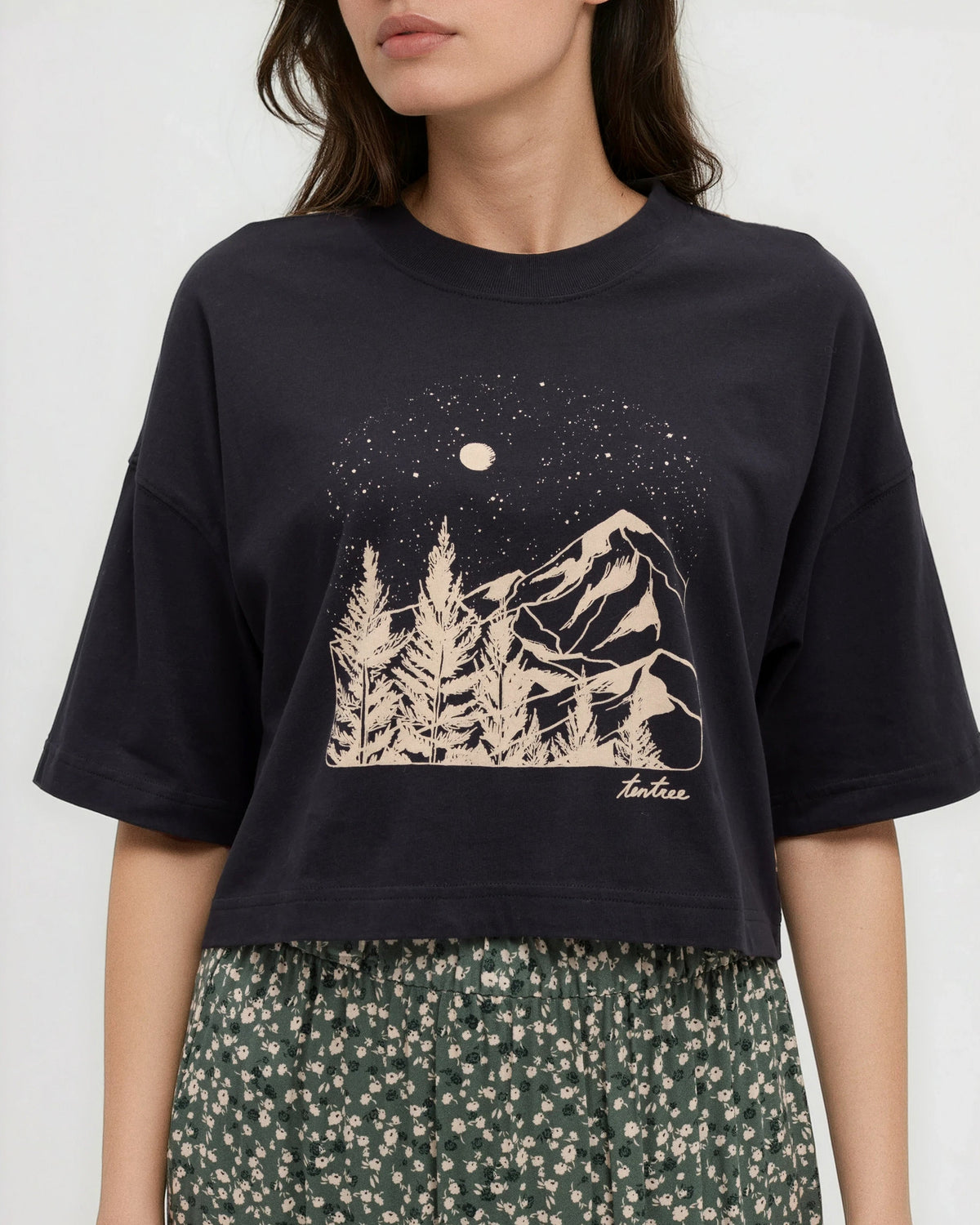 Parks Landscape Oversized Crop T-Shirt-5