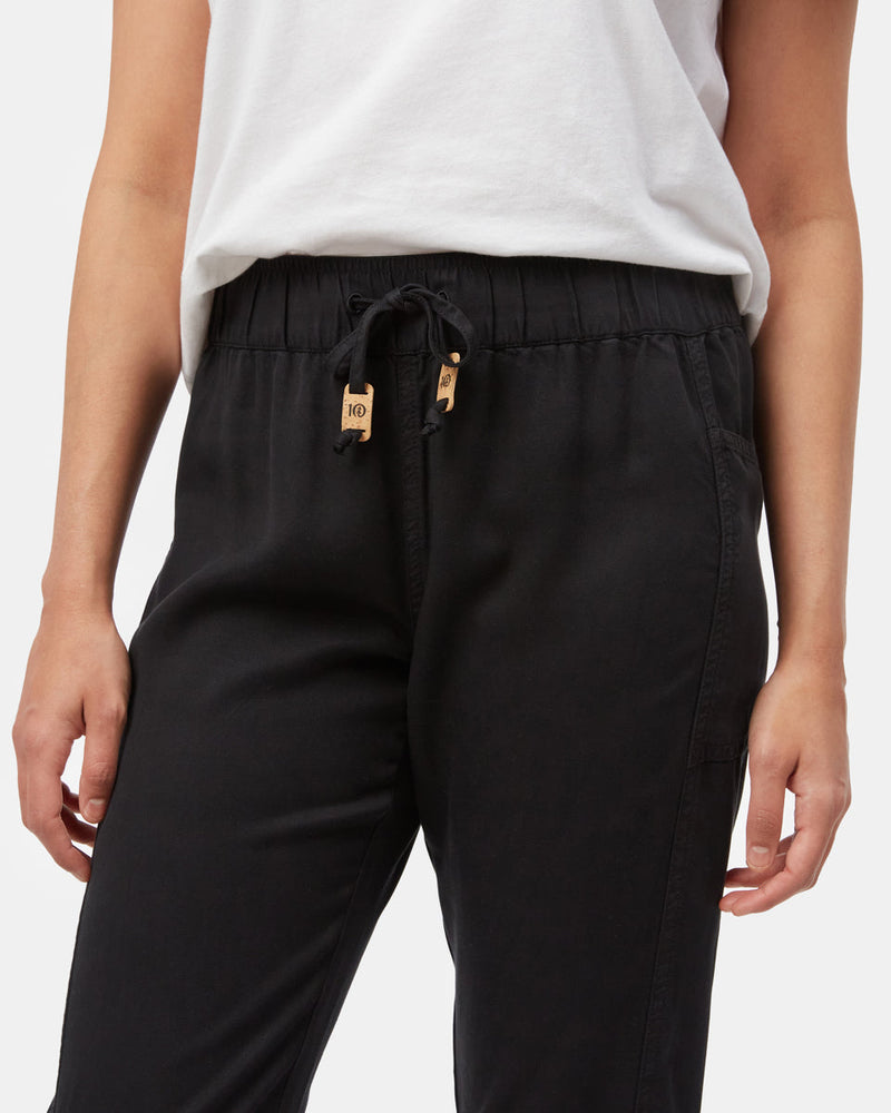 Colwood Jogger-3