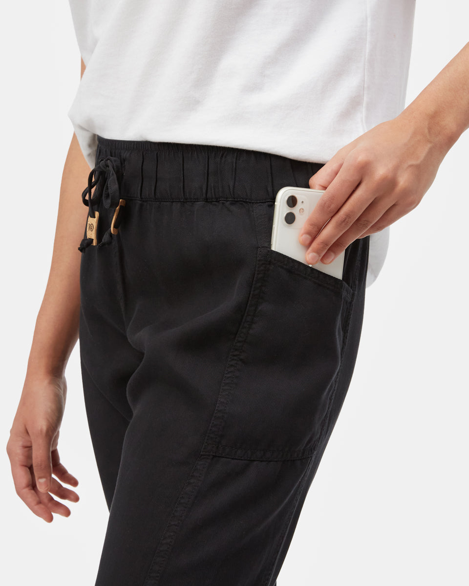 Colwood Jogger-4
