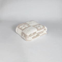 Blushing Beige & White Flower Power Print Toddler Blanket-5