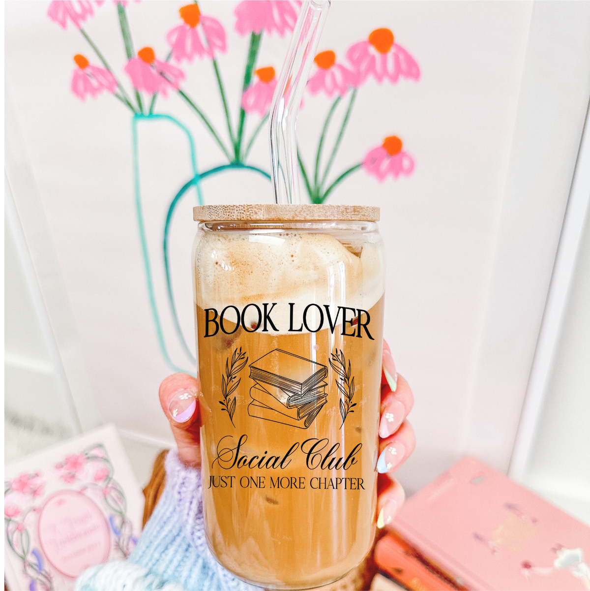 Vaso de cristal con tapa de bambú para el Club Social de Amantes de los Libros | Literario