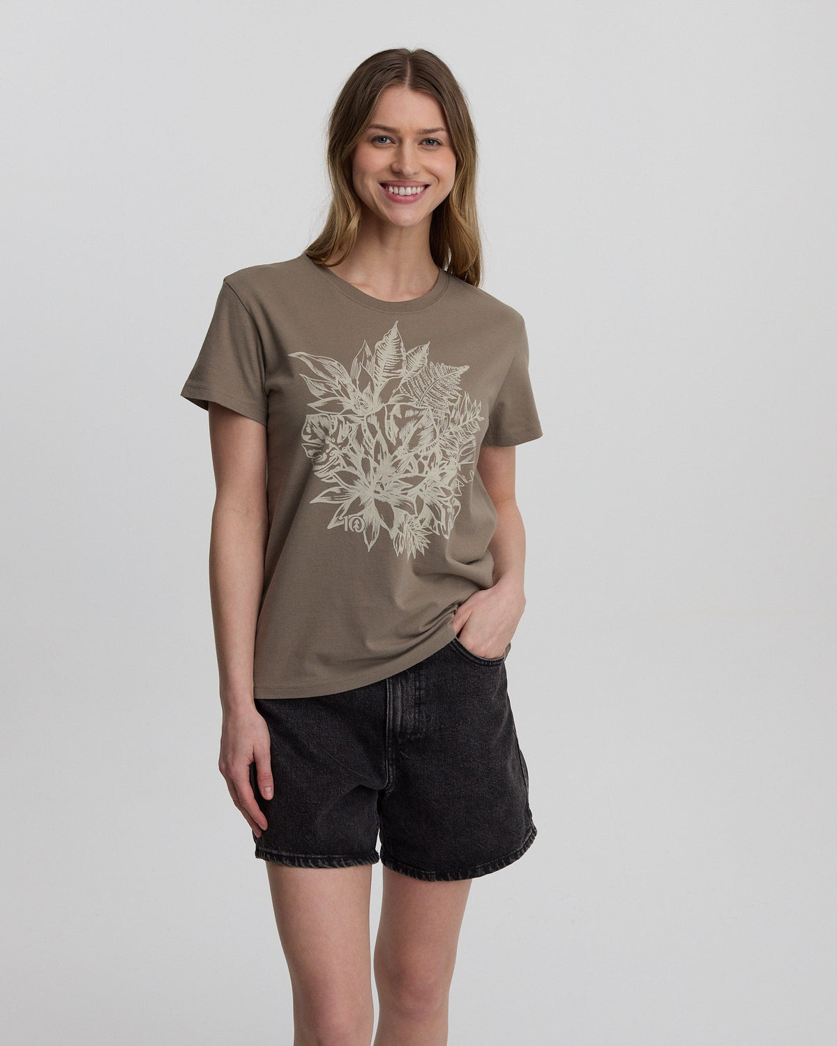 Amazon Sprawl T-Shirt-4
