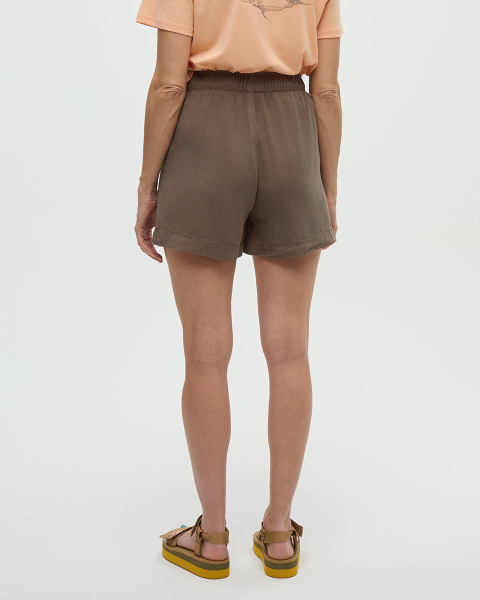 Cascades Short-3
