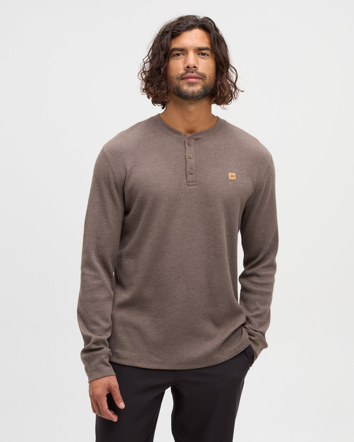 Freemont Henley-2