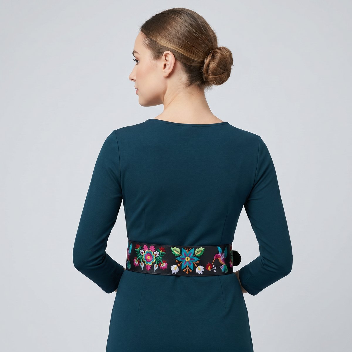 Heritage Leather Regalia Belt (HUMMINGBIRD)-1