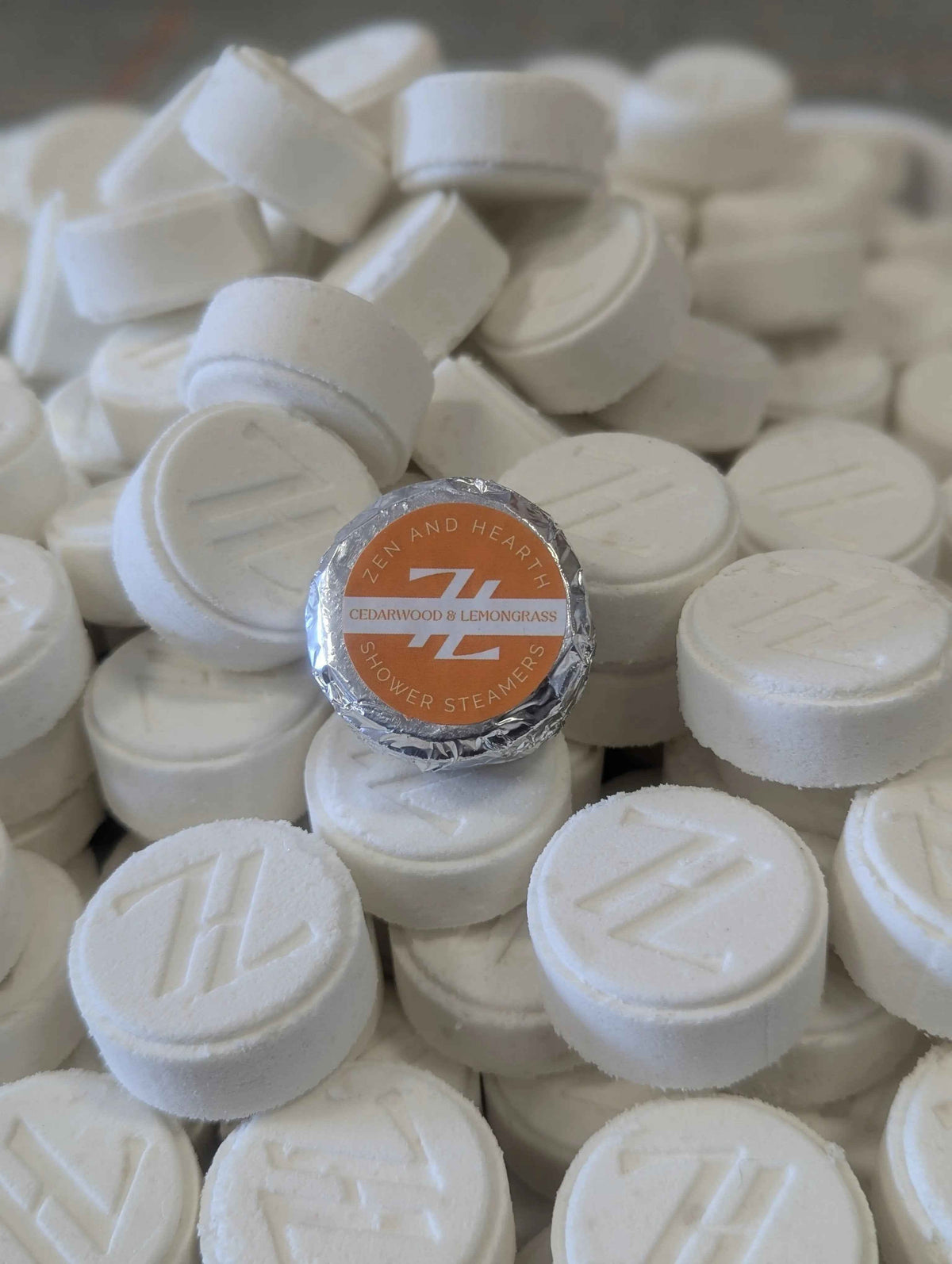 Zen & Hearth – Pastillas de ducha personalizadas | Bombas de aromaterapia para ducha personalizadas para la relajación: elija lavanda, eucalipto, pomelo y más-2