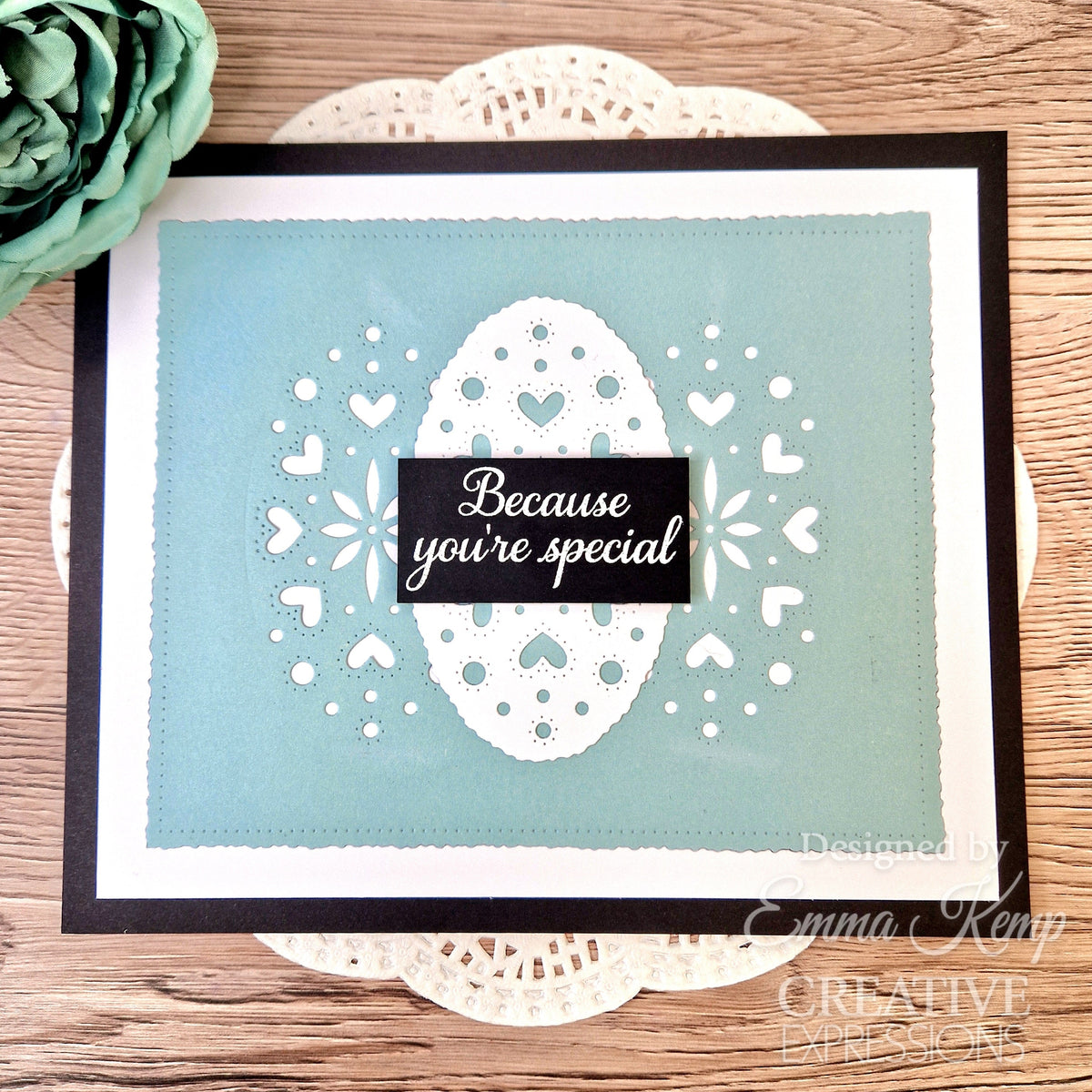 Creative Expressions Jamie Rodgers Oval Heart Frame Craft Die-11