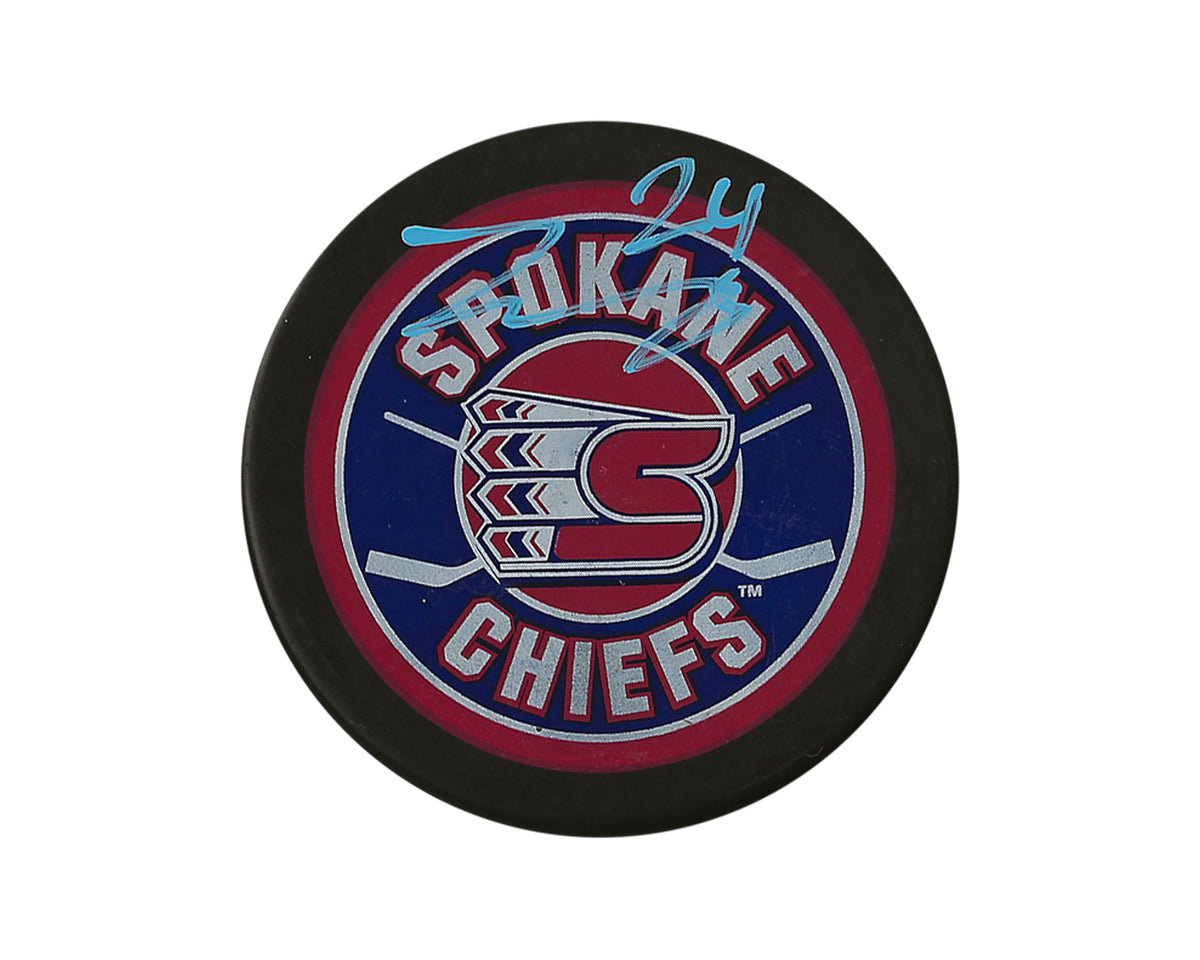 Palet de match officiel des Chiefs de Spokane, autographié par Ty Smith