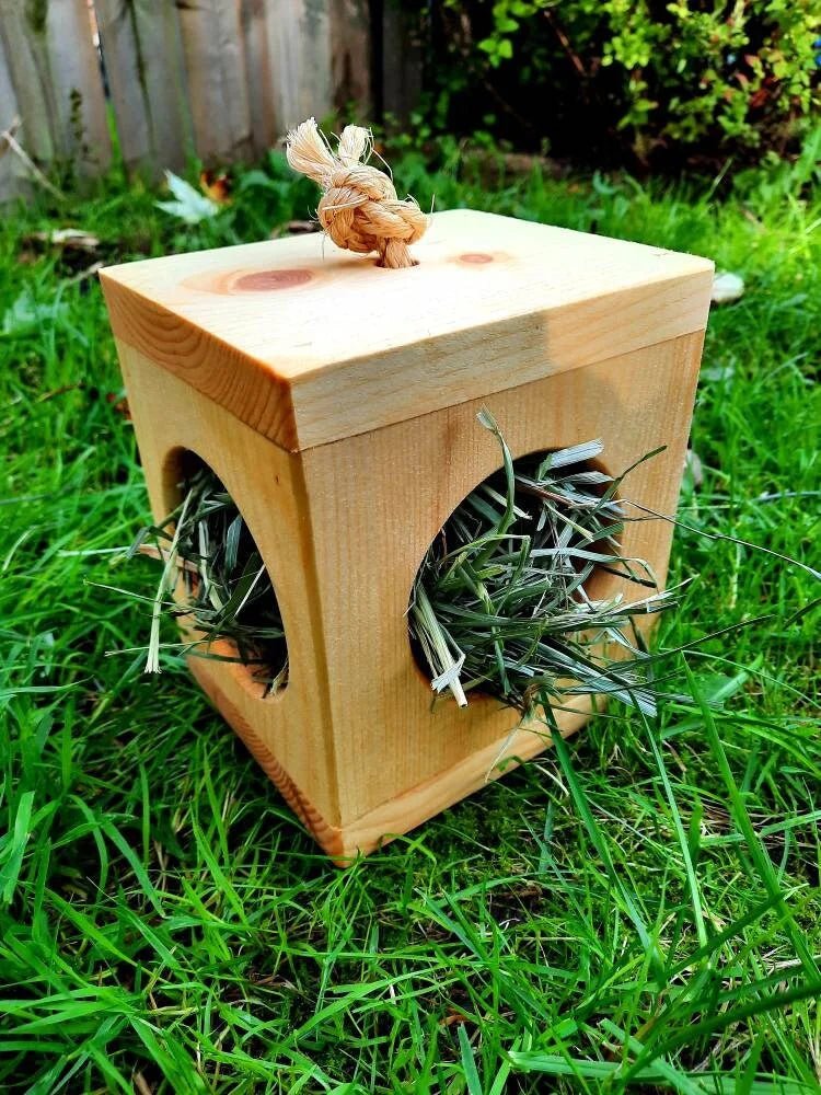 Small Animal Hay Cube-3