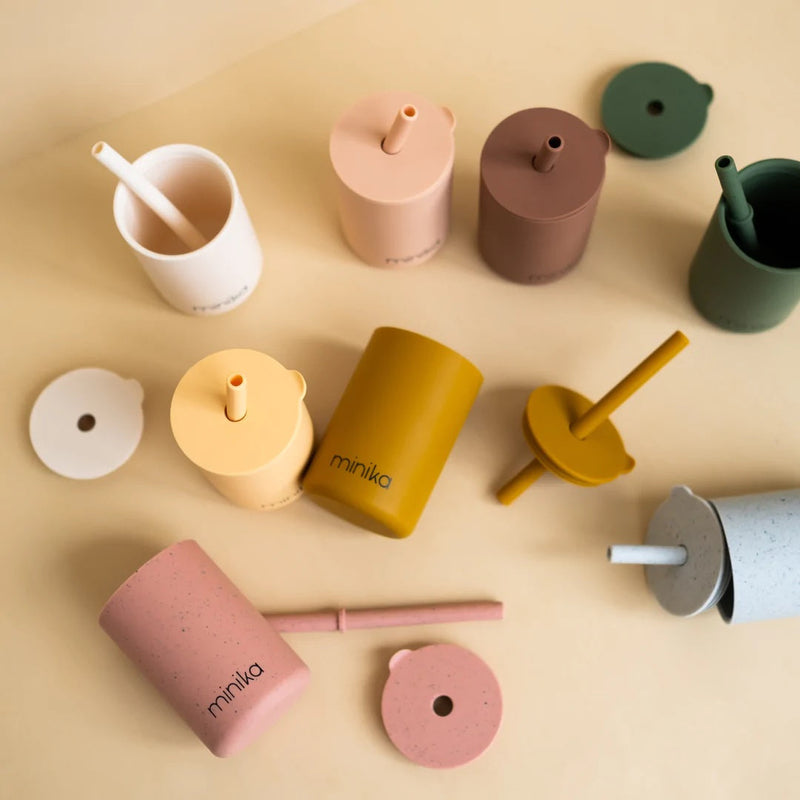 Silicone Straw Cup With Lid-1