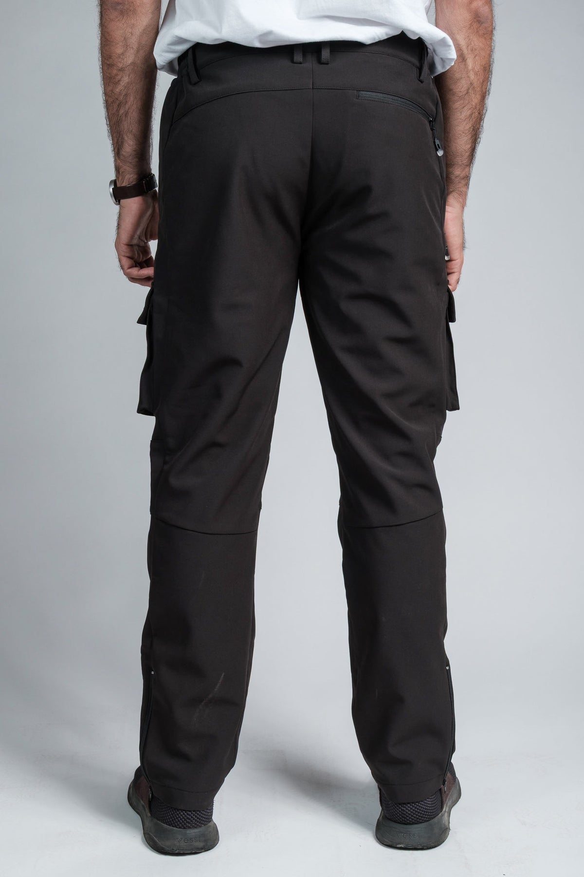 NEW: Men's Adventure Cargo Water Resistant Pants-4