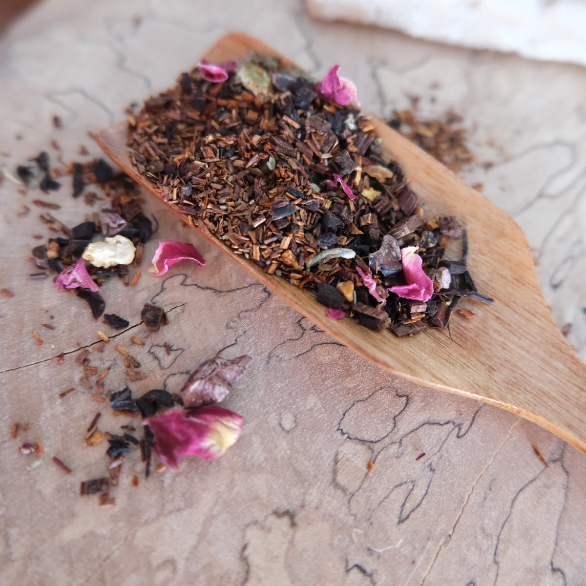 THE ECSTASY OF MARY MAGDALENE | sensuous spiced vanilla + rose rooibos-2