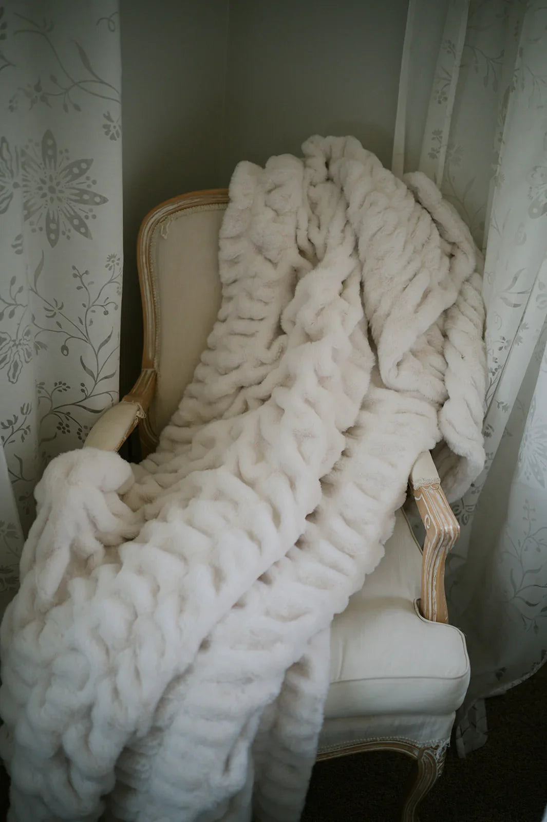 Cream Clouds Double-sided Minky Blanket-11
