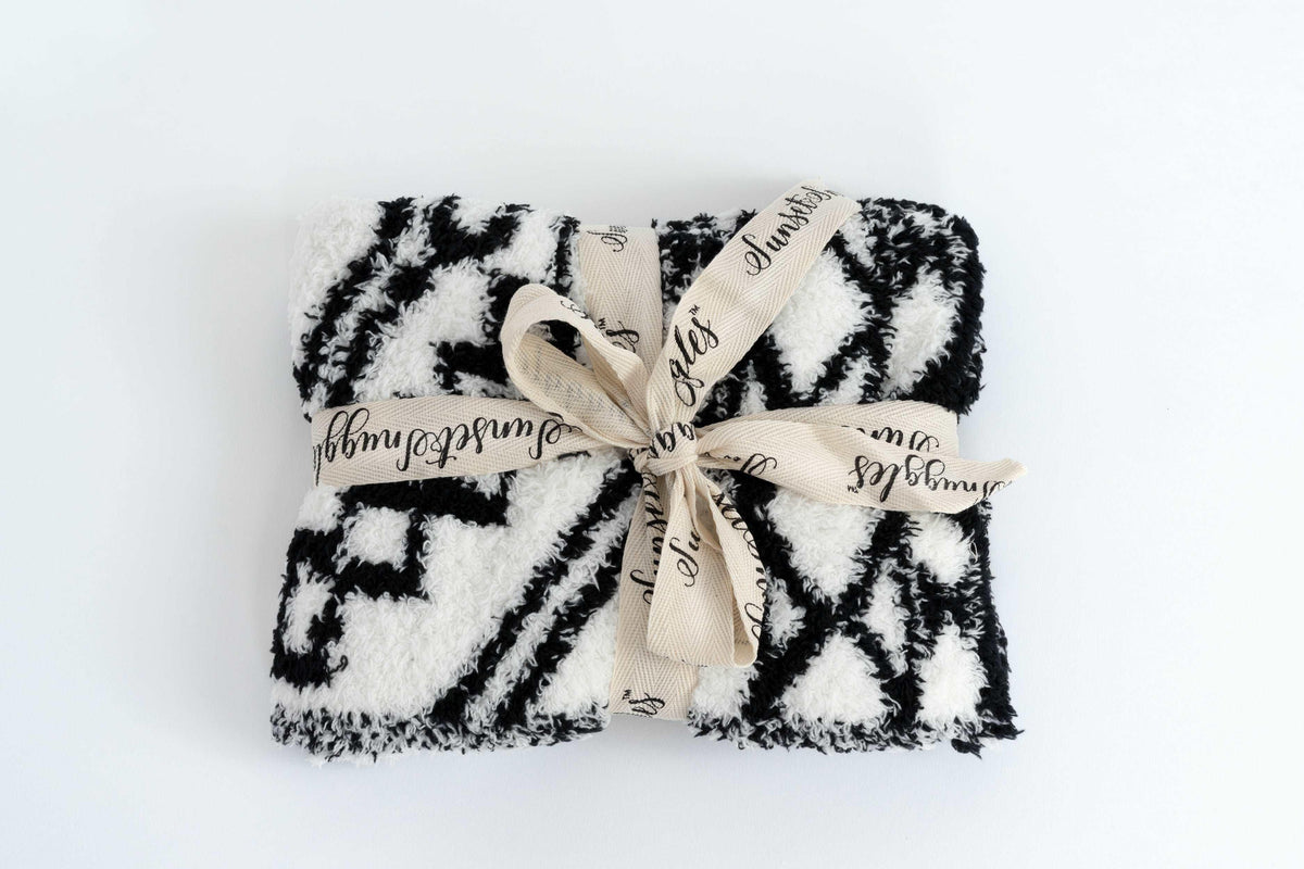 Black & White Diamond Tile Lovey Baby Blanket-2