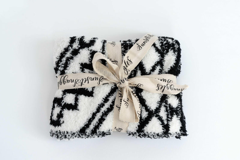 Black & White Diamond Tile Lovey Baby Blanket-2