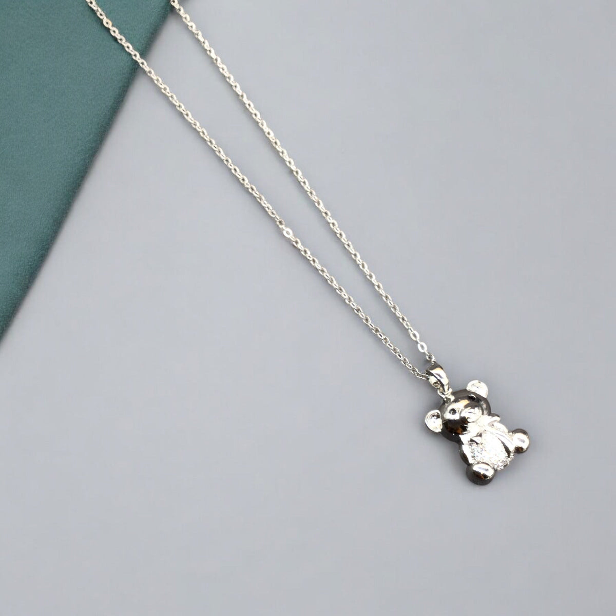 Small Bear Stainless Steel Necklace Pendants With Long Chain-3