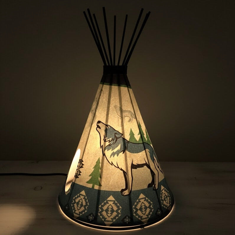 Teepee Table Lamp- Howling Lone Wolf
