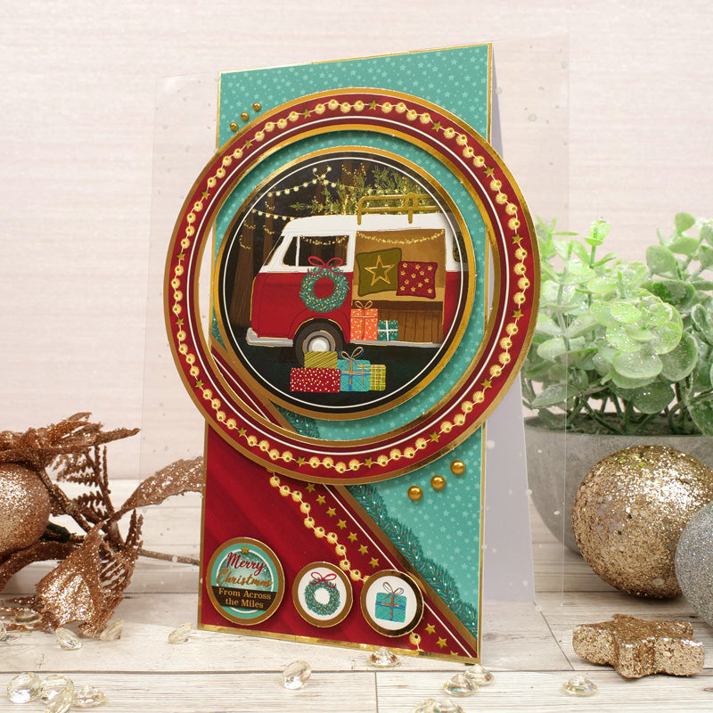 A Cosy Christmas Luxury Topper Set-8
