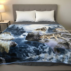 LUXURY PLUSH ULTRA SOFT BLANKET (Wolf Paradise)-1