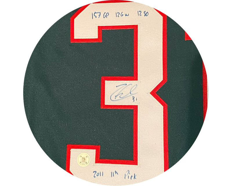 Jersey réplica CCM verde de local de los Halifax Mooseheads autografiado por Zach Fucale con múltiples inscripciones-2