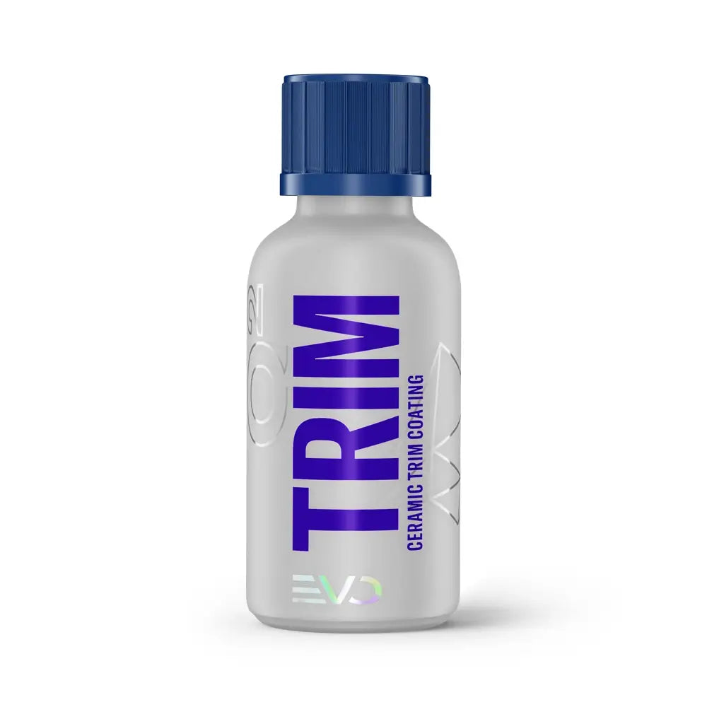 GYEON Q² Trim EVO Permanent Trim Restorer-3