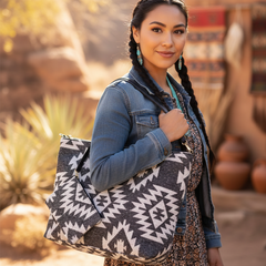 Black and white Tote Bag-1