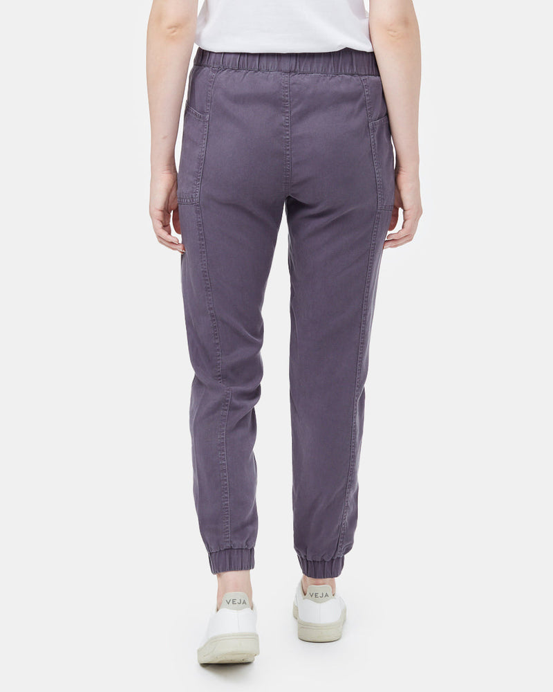 Colwood Jogger-3