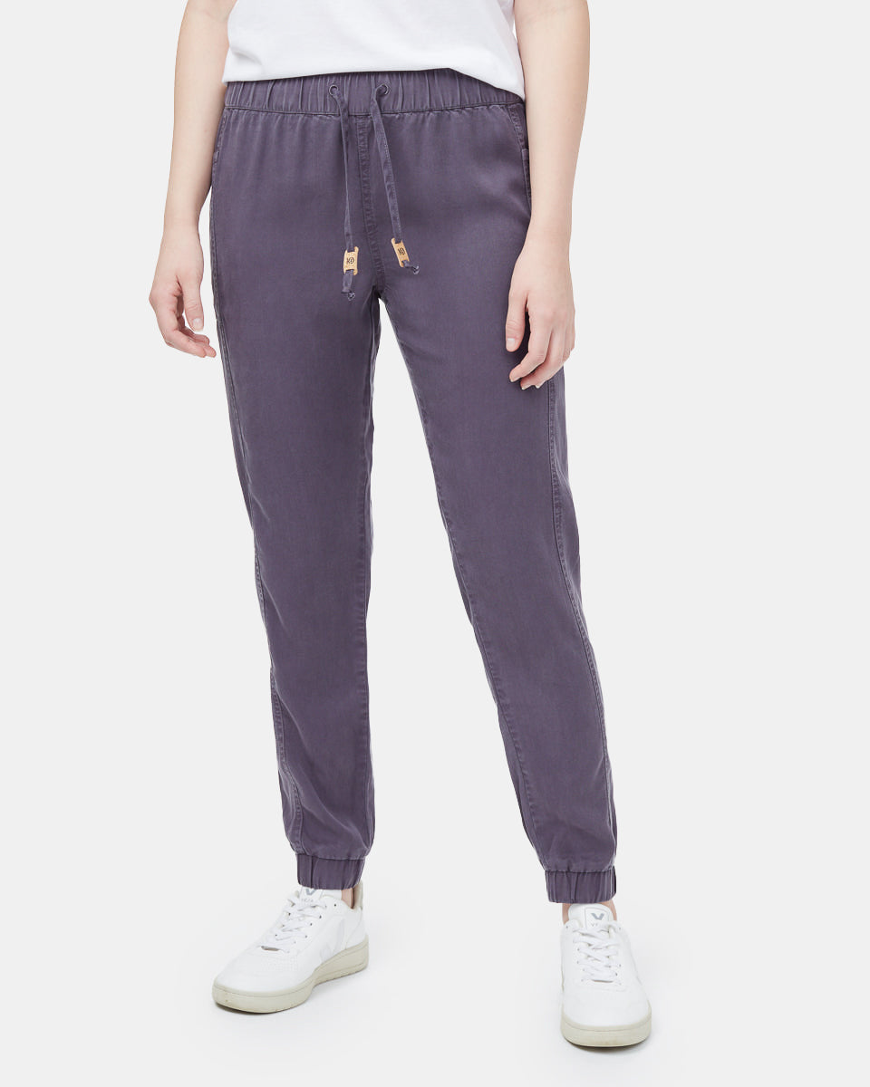 Colwood Jogger-1