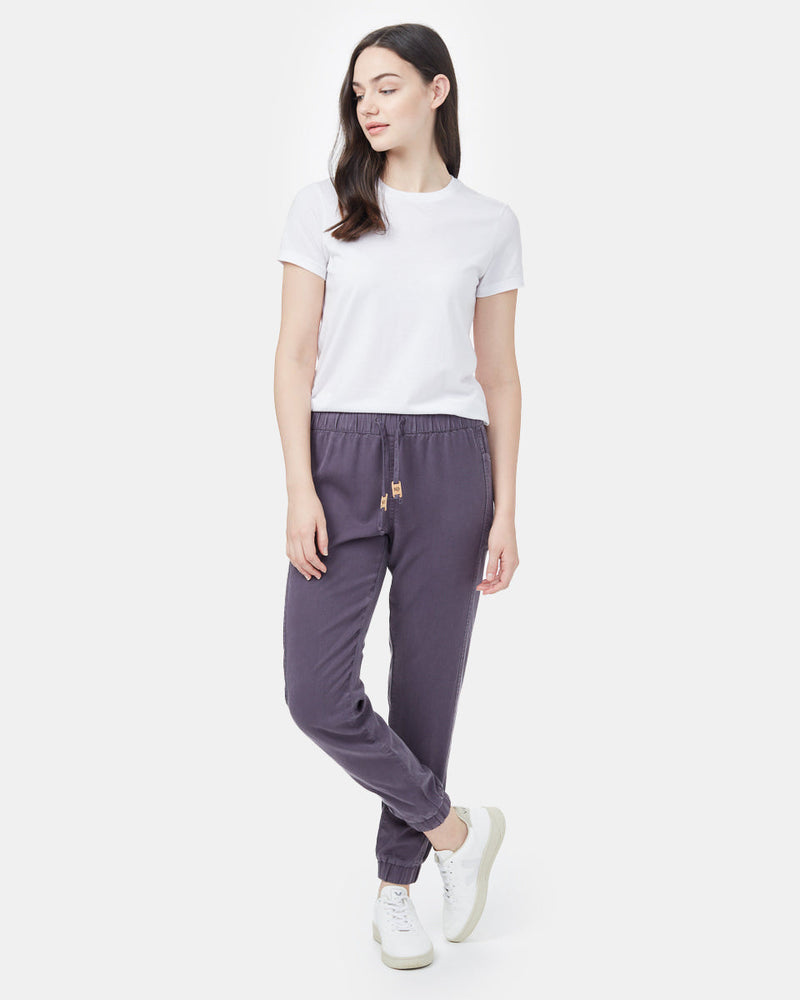 Colwood Jogger-2