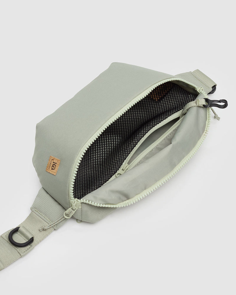 Conway Hip Pack-4