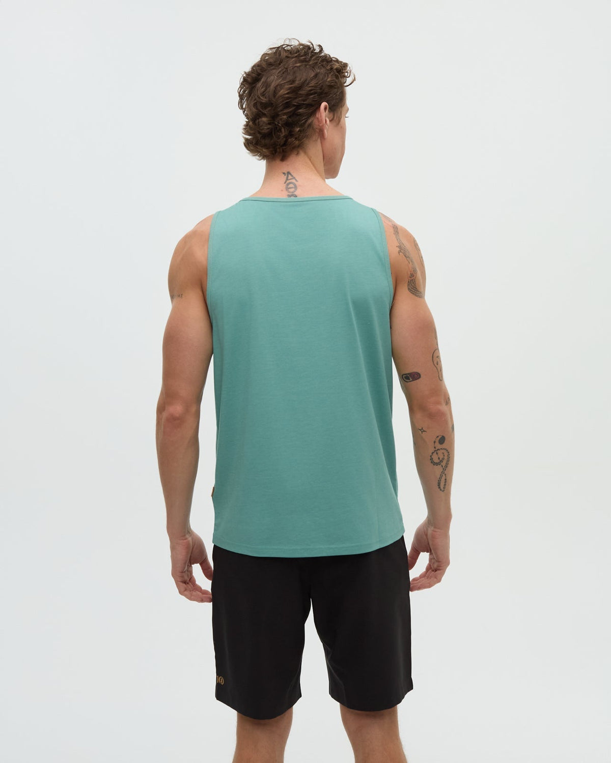 Pender Tank-3